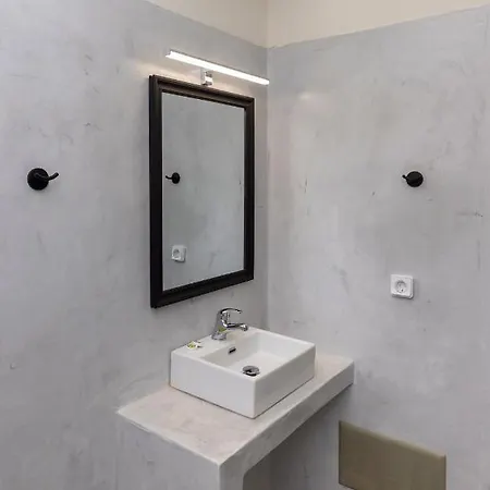 Bells And 3* إرموبولّي